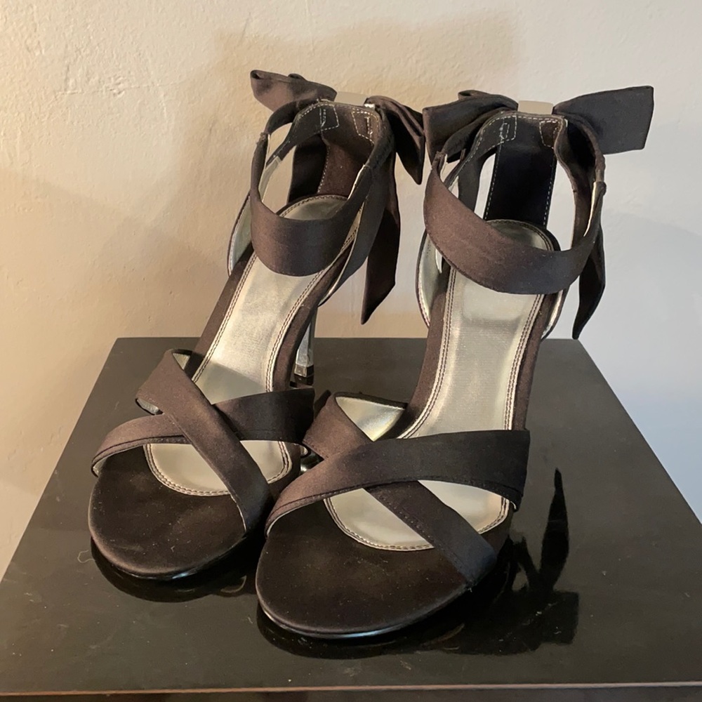 Fiona Black Lady Bow Heels